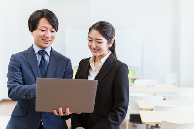 退職者に向けた理想的な寄せ書きの文例紹介のイメージ図