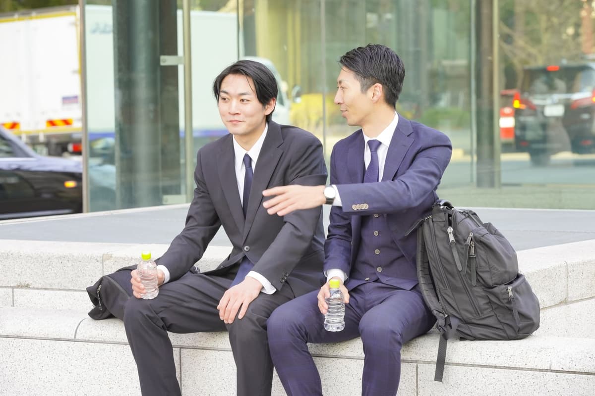 上司先輩が同行してくれて感謝しているエピソードを寄せ書きメッセージに含める